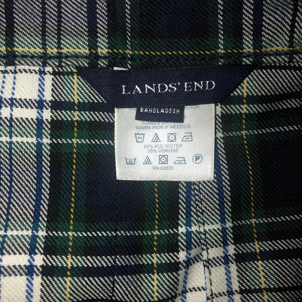 Land’s End women’s skirt.